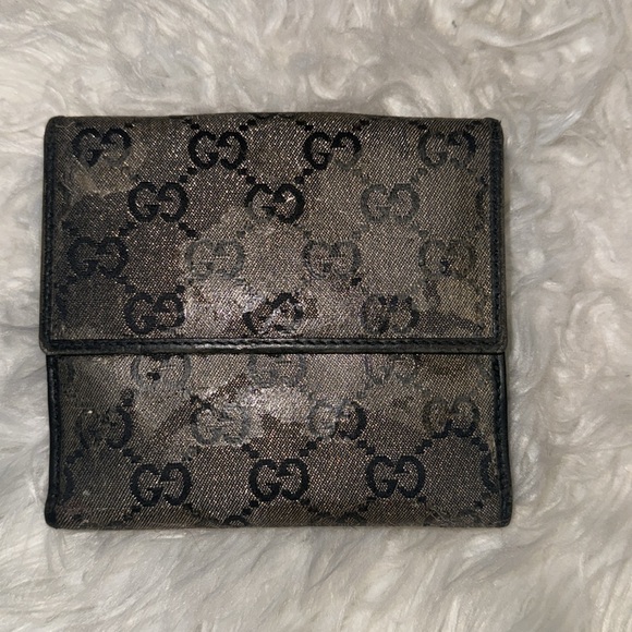 2 Gucci rehab wallets - Picture 10 of 16